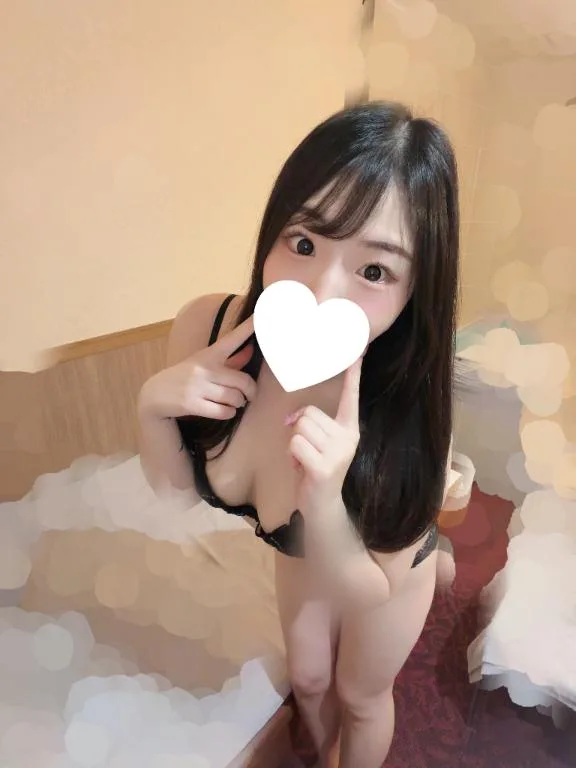 えれなの写メ日記｜アクアマリン 吉原格安店ソープ