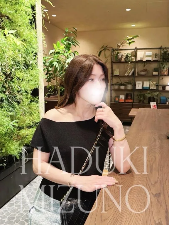 水野　はづきの写メ日記｜エル・カーヒル 秘密の刻 吉原高級店ソープ