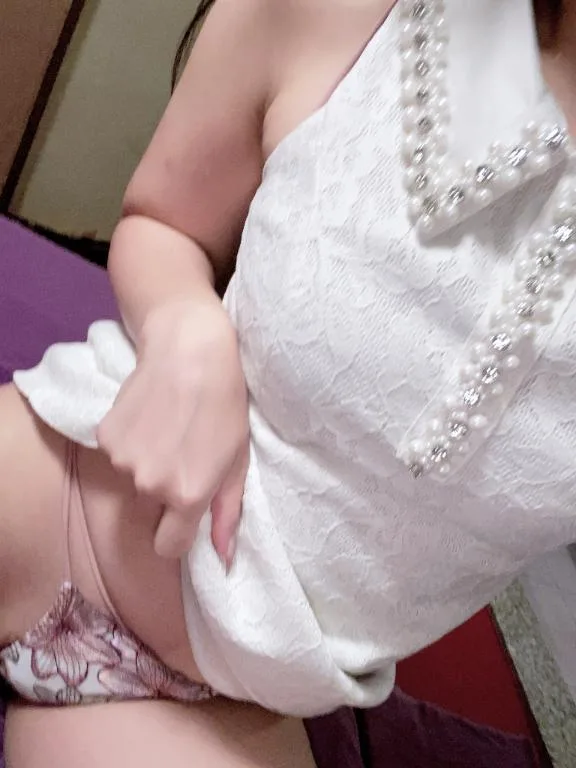 ♡なお♡【20代】の写メ日記｜ガータープリンセス&ミセス 吉原格安店ソープ