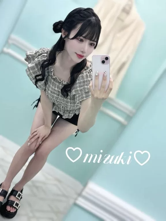 桜庭みずきの写メ日記｜リュクス～LUXE～ 吉原高級店ソープ