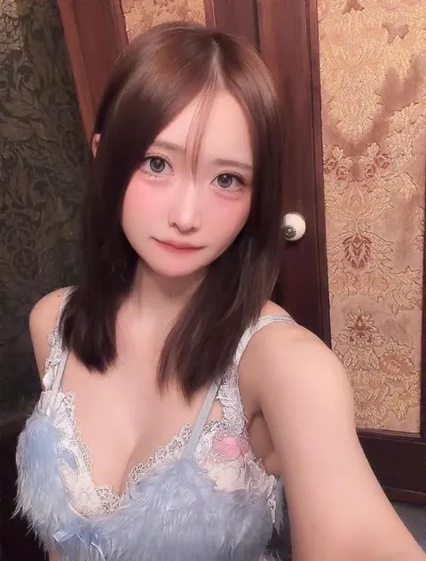 理紗の写メ日記｜王室 吉原高級店ソープ