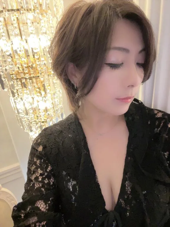 高杉しのぶの写メ日記｜プレジデントクラブ 吉原高級店ソープ