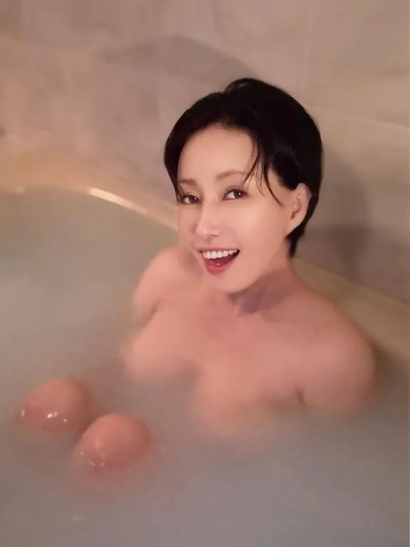 凪沢ひかるの写メ日記｜プレジデントクラブ 吉原高級店ソープ
