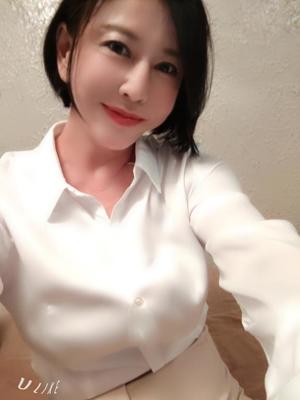 宇佐美奈々の写メ日記｜プレジデントクラブ 吉原高級店ソープ
