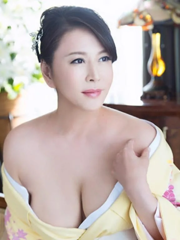 宇佐美奈々の写メ日記｜プレジデントクラブ 吉原高級店ソープ