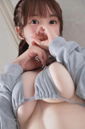 うるみの写メ日記｜ヴェルサイユ 吉原高級店ソープ