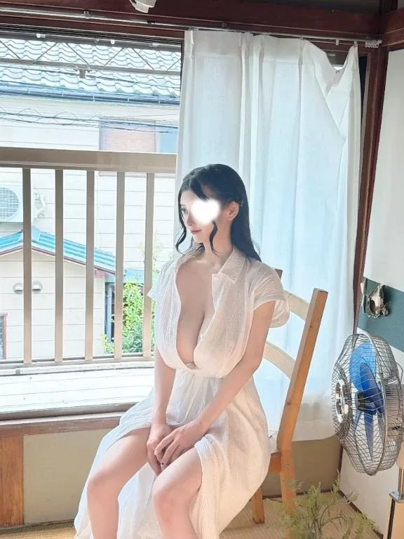 萌木の写メ日記｜ヴェルサイユ 吉原高級店ソープ