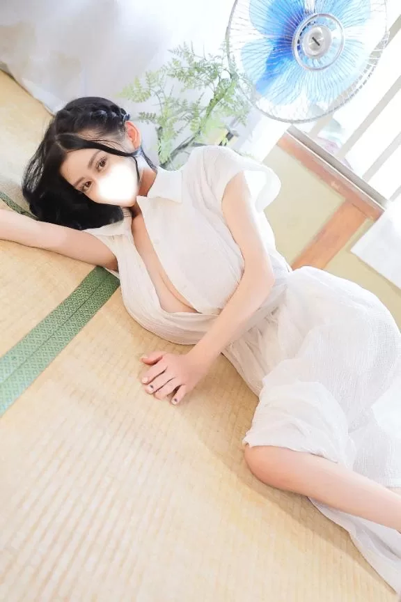 萌木の写メ日記｜ヴェルサイユ 吉原高級店ソープ