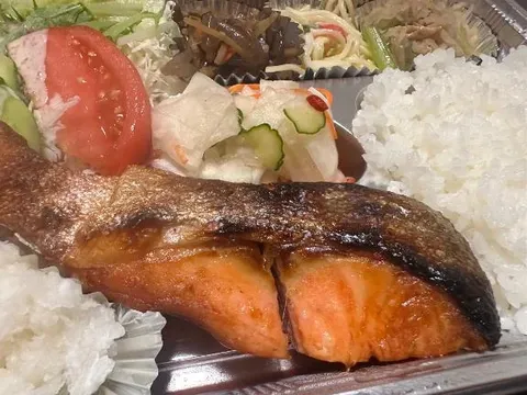 ももの写メ日記｜ヴェルサイユ 吉原高級店ソープ