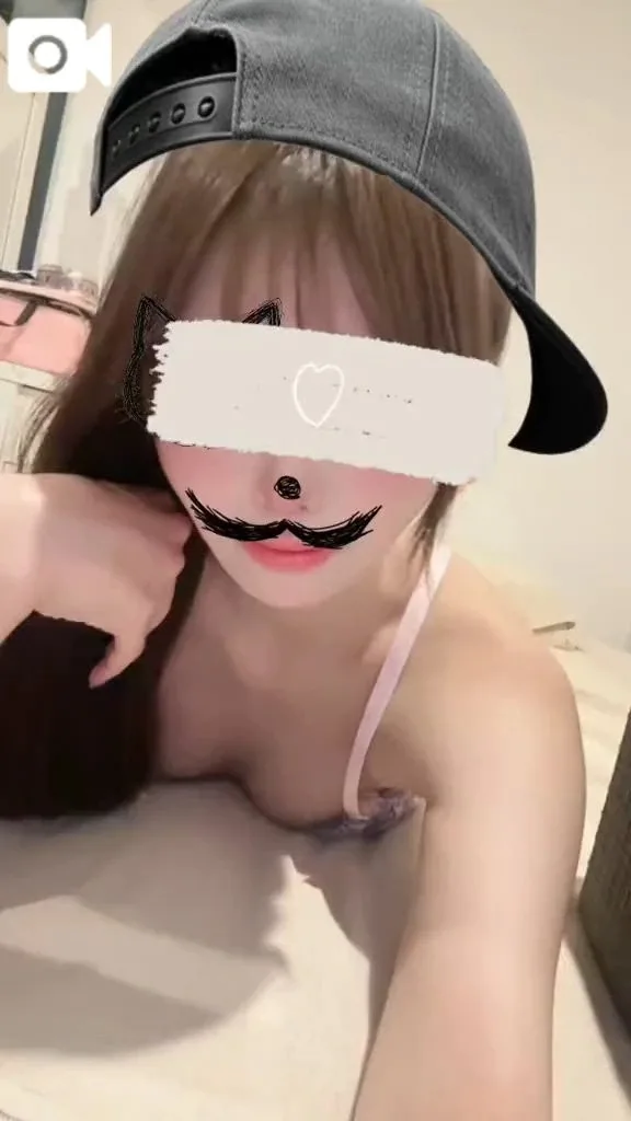 ももの写メ日記｜ヴェルサイユ 吉原高級店ソープ