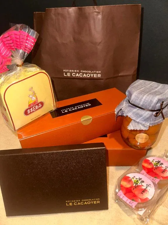 ももの写メ日記｜ヴェルサイユ 吉原高級店ソープ