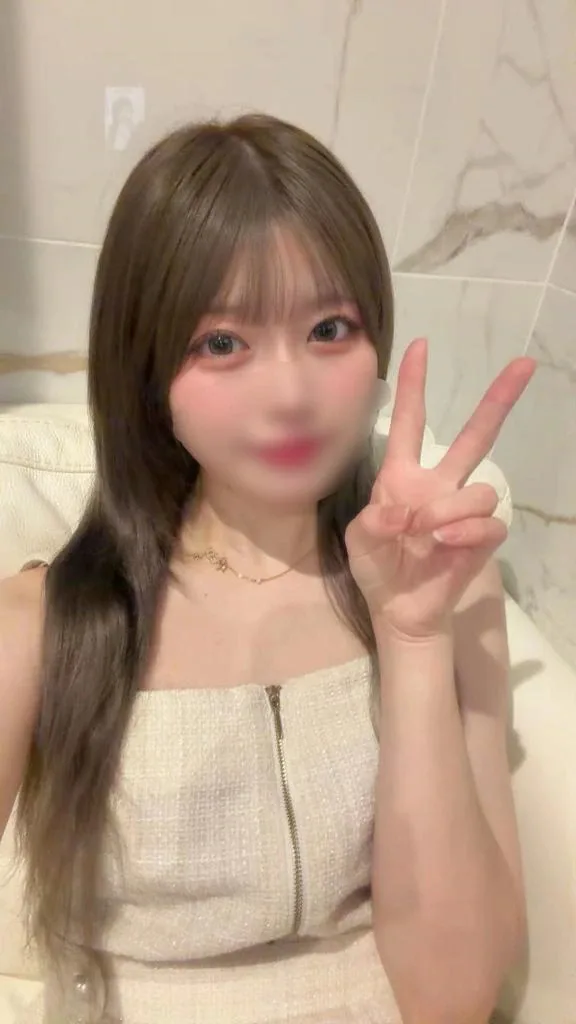 るるの写メ日記｜ヴェルサイユ 吉原高級店ソープ