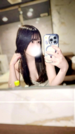 向井はづきの写メ日記｜ヴェルサイユ 吉原高級店ソープ