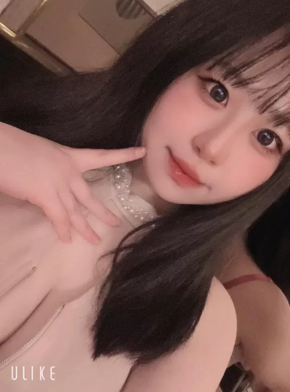 ちはるの写メ日記｜ヴェルサイユ 吉原高級店ソープ