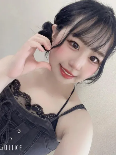 ちはるの写メ日記｜ヴェルサイユ 吉原高級店ソープ