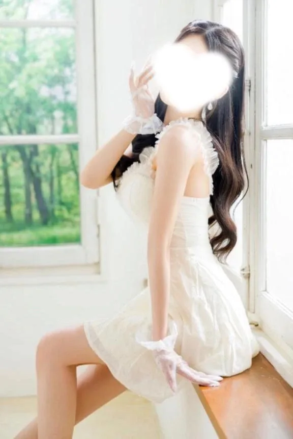 うららの写メ日記｜ヴェルサイユ 吉原高級店ソープ