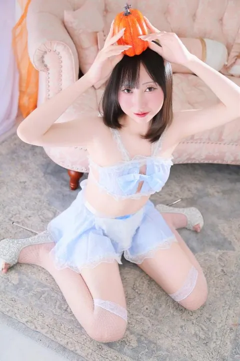 えれなの写メ日記|ヴェルサイユ 吉原高級店ソープ