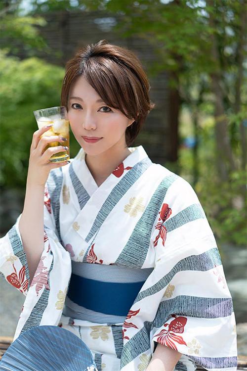 吉木アン・白崎史恵のグラビア｜ローテンブルク 吉原高級店ソープ