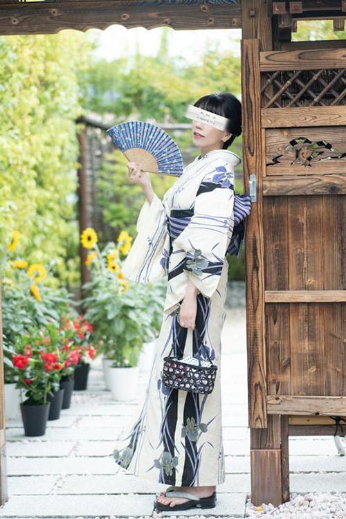 葉月美優・上原亜希子・手嶋十和子のグラビア｜プレジデントハウス 吉原大衆店ソープ