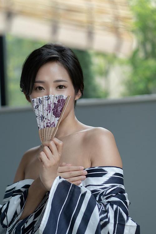 雪平奈々・八木香苗・愛原よし乃のグラビア｜ローテンブルク 吉原高級店ソープ