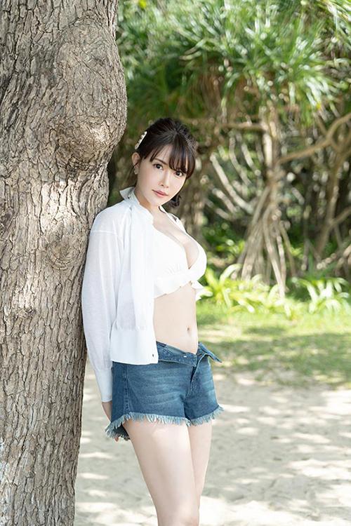 明佐海・香織・まり・きょうかのグラビア｜秘書室 吉原高級店ソープ