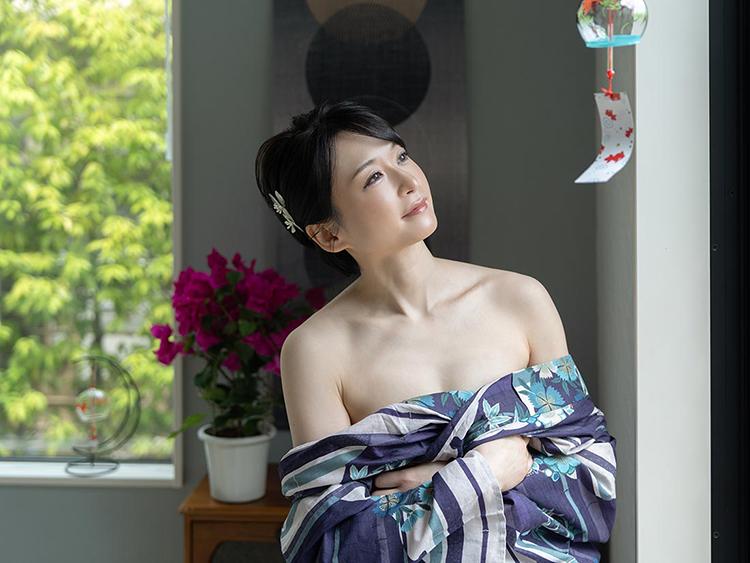 雪平奈々・八木香苗・愛原よし乃のグラビア｜ローテンブルク 吉原高級店ソープ
