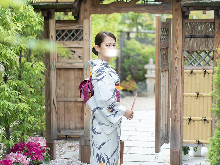 雪平奈々・八木香苗・愛原よし乃のグラビア｜ローテンブルク 吉原高級店ソープ