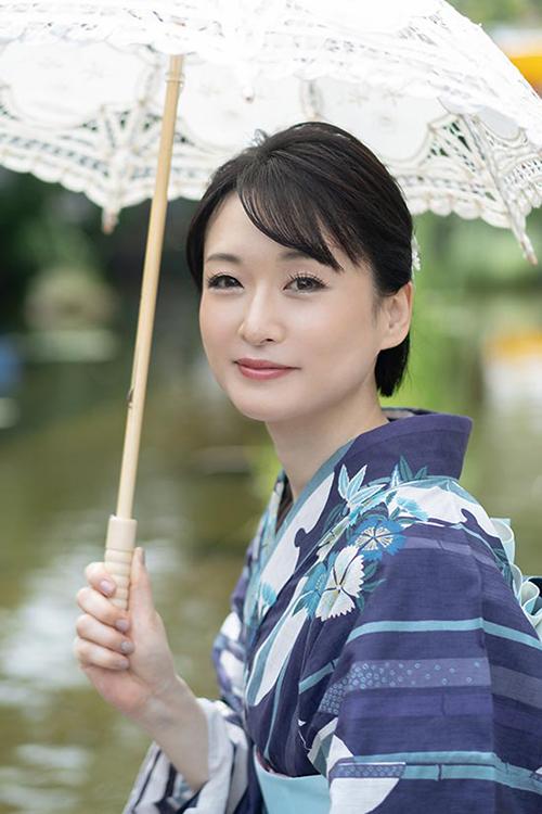 雪平奈々・八木香苗・愛原よし乃のグラビア｜ローテンブルク 吉原高級店ソープ