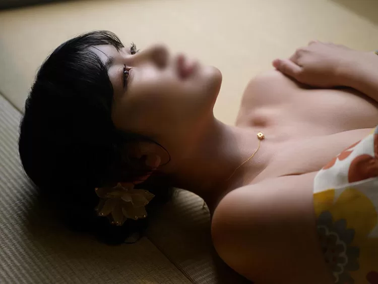 奏音のグラビア｜エトワール 吉原高級店ソープ