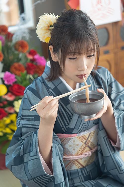 新妻涼子・浜川 楓・華川結名のグラビア｜ハールブルク 吉原高級店ソープ