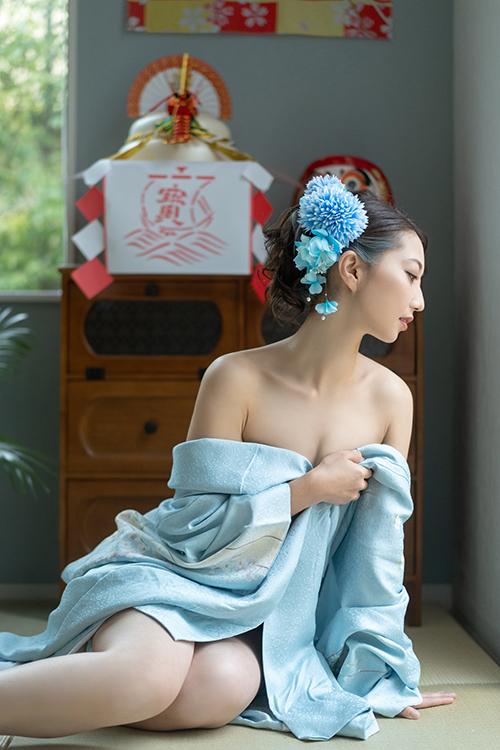 新妻涼子・浜川 楓・華川結名のグラビア｜ハールブルク 吉原高級店ソープ