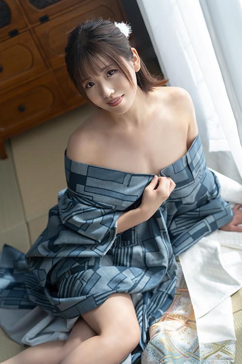 新妻涼子・浜川 楓・華川結名のグラビア｜ハールブルク 吉原高級店ソープ