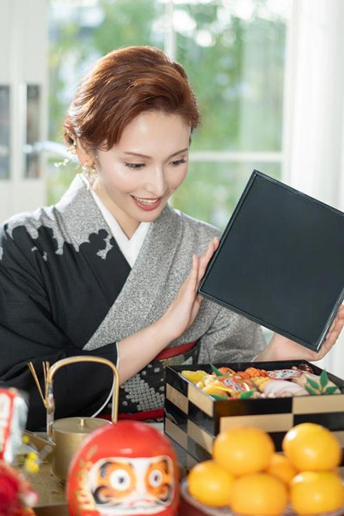 森川すみれのグラビア｜ローテンブルク 吉原高級店ソープ