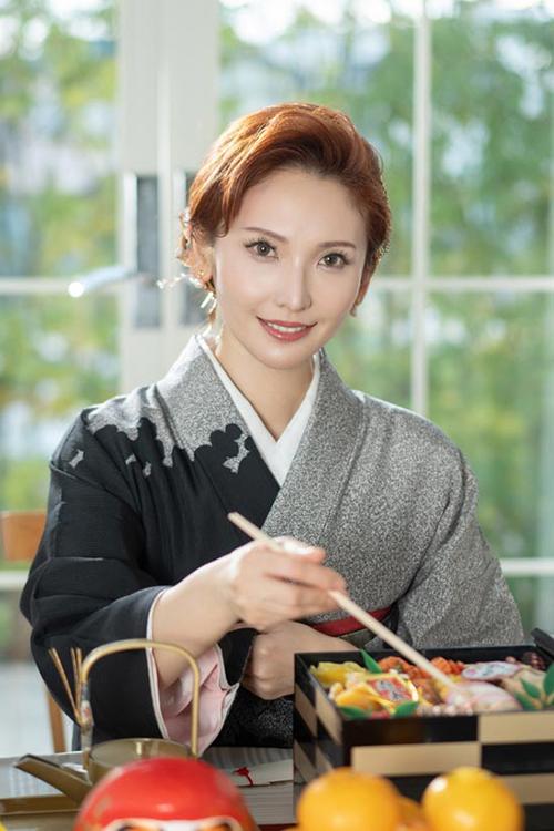森川すみれのグラビア｜ローテンブルク 吉原高級店ソープ