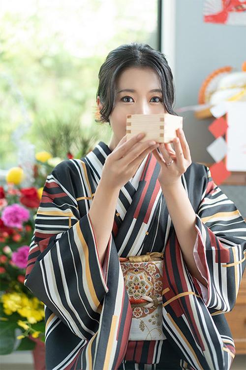 月嶋一花・白瀬奈美・菜々穂のグラビア｜ローテンブルク 吉原高級店ソープ