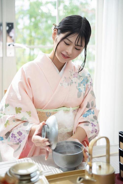 悠木美那のグラビア｜ハールブルク 吉原高級店ソープ